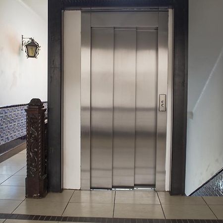 מנסניו Hotel Colonial מראה חיצוני תמונה